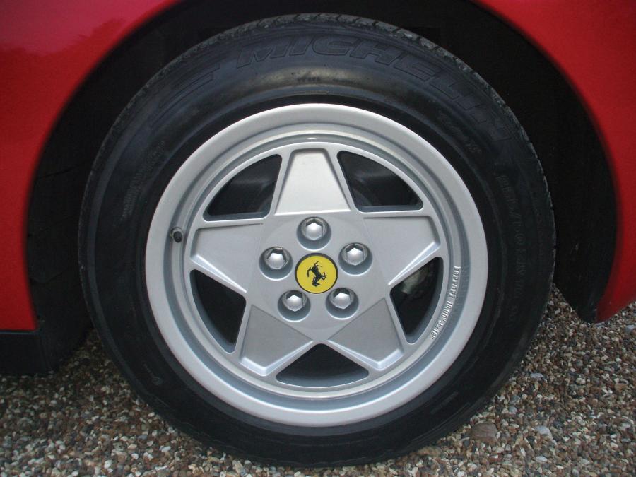  Ferrari Testarossa 1991 года  (фото 2 из 17)